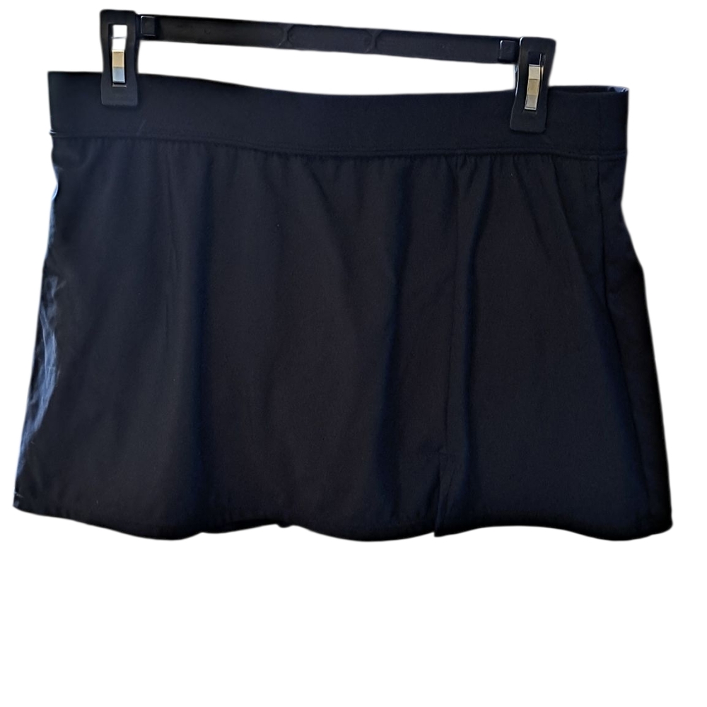 AQUA GREEN SKIRT BOTTOM SIZE L NWT